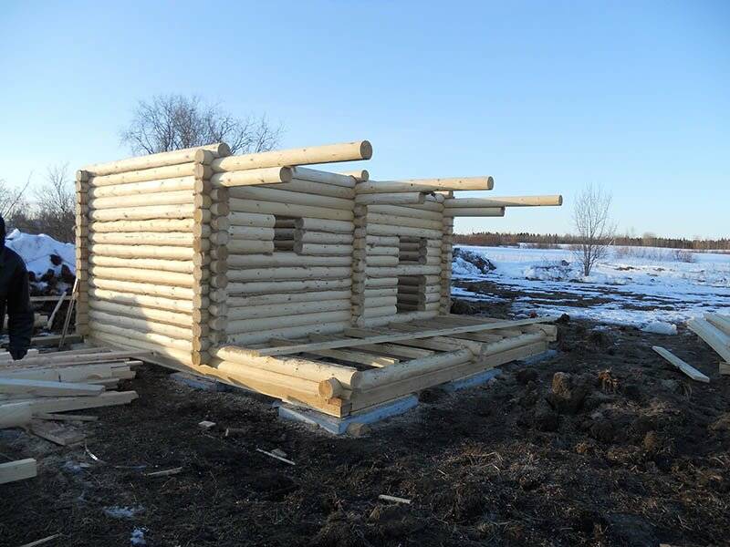 Баня из оцилиндрованного бревна 6,5 х 10,5 в Приморском районе Архангельской области